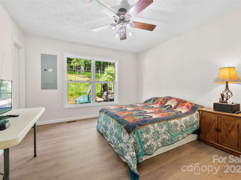 55 Gilbert B Crook Road, Candler, NC 28715.  MLS# CAR4268446, YatesRealty ID 20443. 