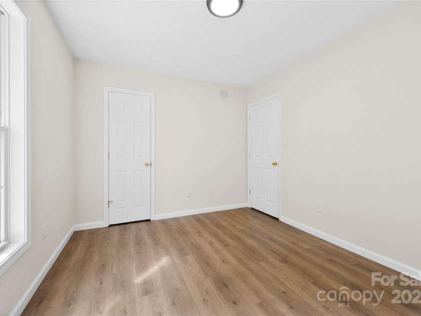 55 Gilbert B Crook Road, Candler, NC 28715.  MLS# CAR4268446, YatesRealty ID 20443. 