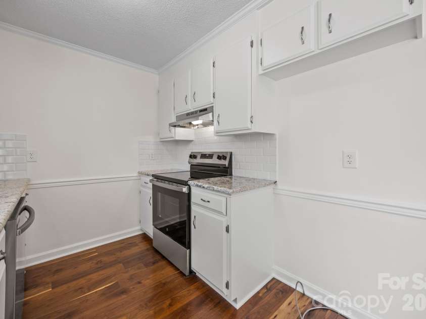 451 Camrose Circle, Concord, NC 28025.  MLS# CAR4365270, YatesRealty ID 20444. 