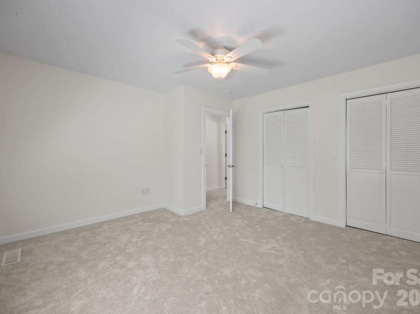 451 Camrose Circle, Concord, NC 28025.  MLS# CAR4365270, YatesRealty ID 20444. 