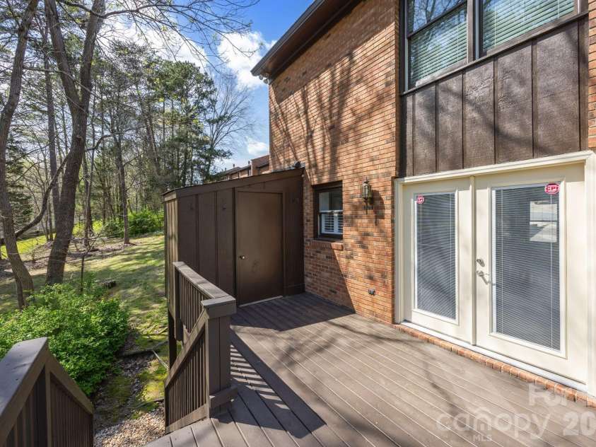 451 Camrose Circle, Concord, NC 28025.  MLS# CAR4365270, YatesRealty ID 20444. 