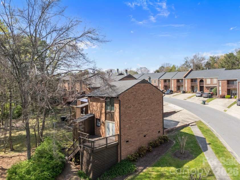 451 Camrose Circle, Concord, NC 28025.  MLS# CAR4365270, YatesRealty ID 20444. 