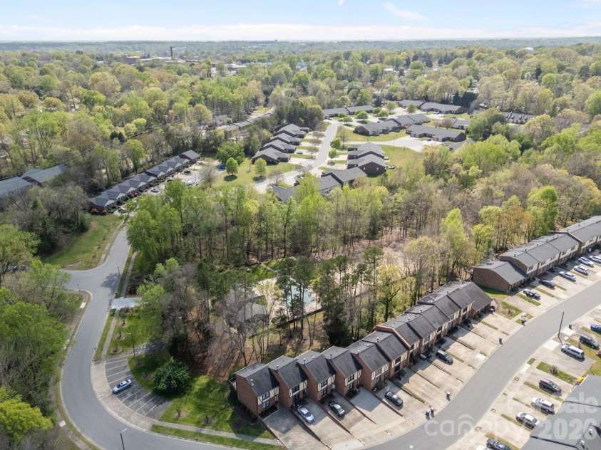 451 Camrose Circle, Concord, NC 28025.  MLS# CAR4365270, YatesRealty ID 20444. 
