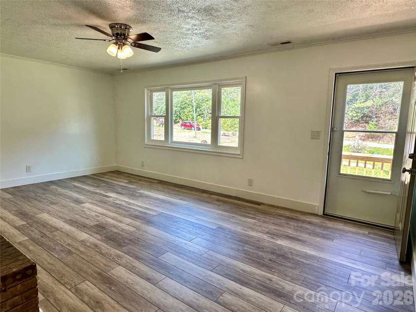 8855 Bugger Hollow Road, Newland, NC 28657.  MLS# CAR4375390, YatesRealty ID 20445. 