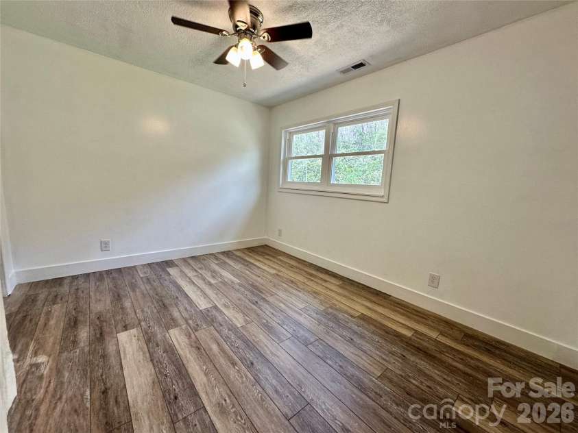 8855 Bugger Hollow Road, Newland, NC 28657.  MLS# CAR4375390, YatesRealty ID 20445. 