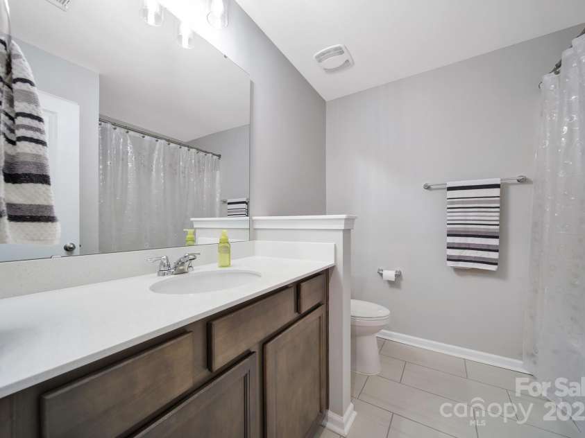 440 Shallowford Drive, Rock Hill, SC 29732.  MLS# CAR4271398, YatesRealty ID 20446. 