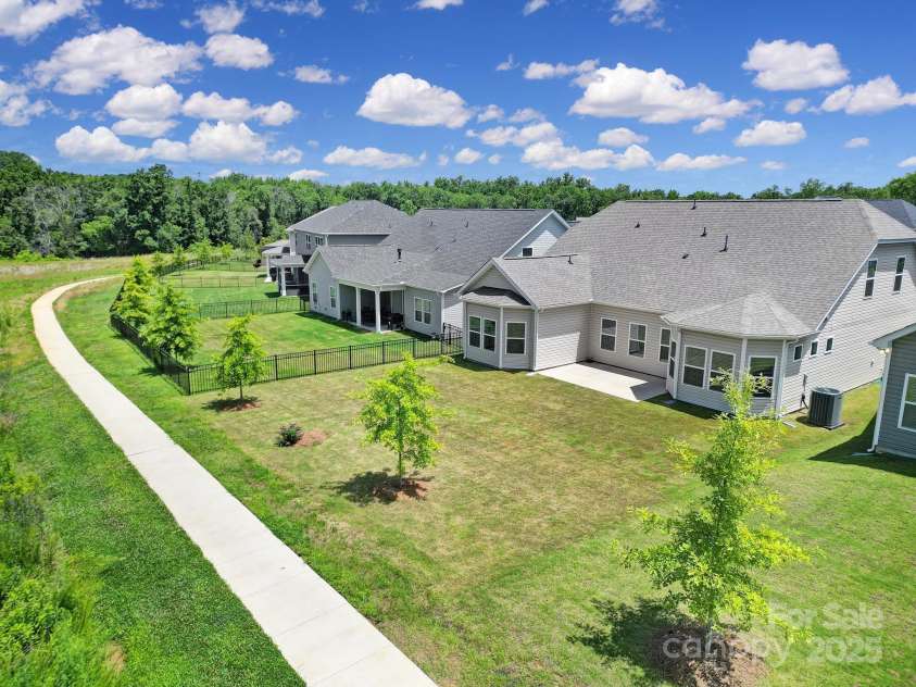 440 Shallowford Drive, Rock Hill, SC 29732.  MLS# CAR4271398, YatesRealty ID 20446. 