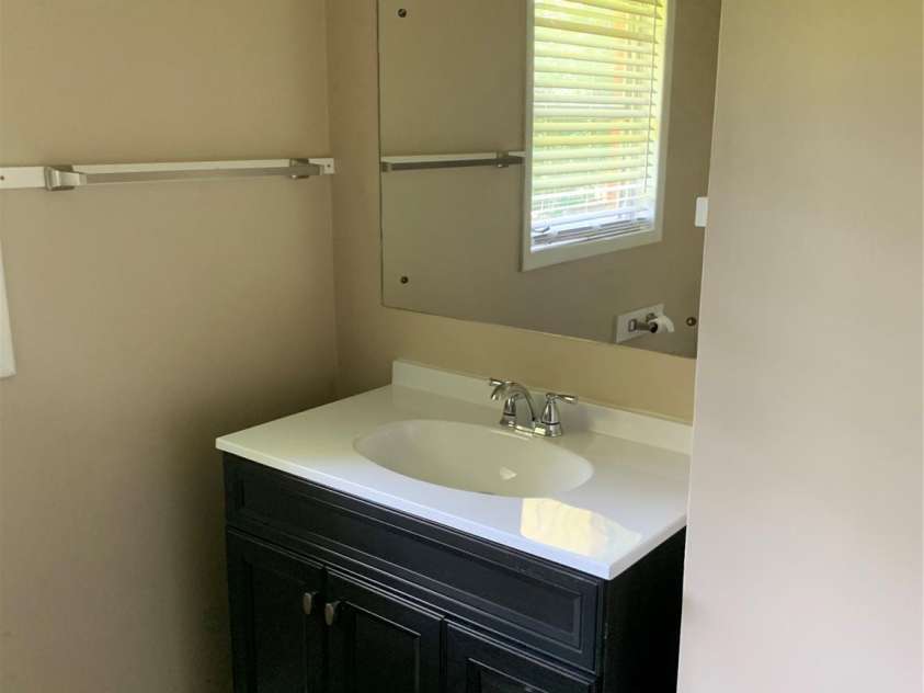 3484 Hwy 127 Highway, Hickory, NC 28602.  MLS# CAR4272429, YatesRealty ID 20447. 