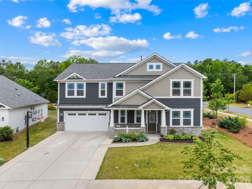 1004 Bellshill Drive, Indian Trail, NC 28079.  MLS# CAR4379439, YatesRealty ID 20448. 