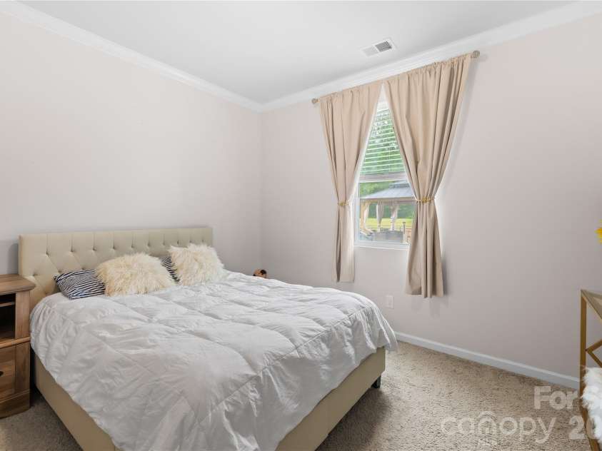 1004 Bellshill Drive, Indian Trail, NC 28079.  MLS# CAR4379439, YatesRealty ID 20448. 