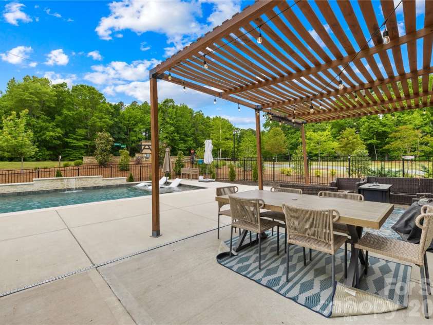 1004 Bellshill Drive, Indian Trail, NC 28079.  MLS# CAR4379439, YatesRealty ID 20448. 