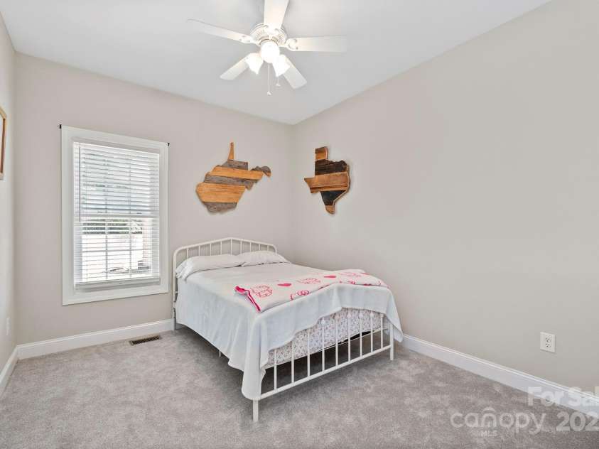 206 Taylor Circle, Granite Falls, NC 28630.  MLS# CAR4272586, YatesRealty ID 20449. 