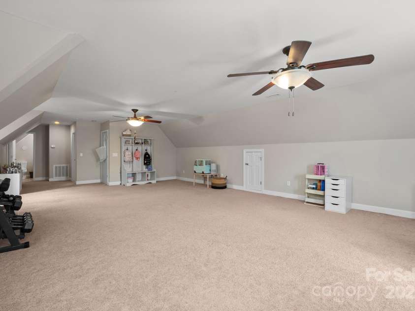 206 Taylor Circle, Granite Falls, NC 28630.  MLS# CAR4272586, YatesRealty ID 20449. 