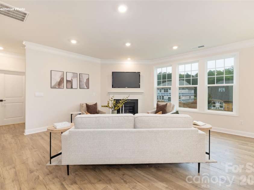 102 Winters Oak Lane, Mooresville, NC 28115.  MLS# CAR4331999, YatesRealty ID 2045. 