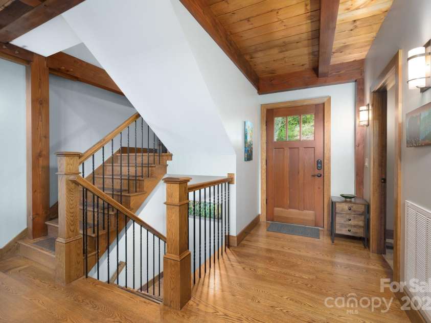 499 Warbler Lane, Black Mountain, NC 28711.  MLS# CAR4230547, YatesRealty ID 2045. Foyer and Stairwell