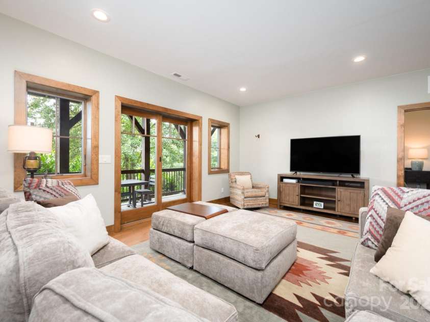 499 Warbler Lane, Black Mountain, NC 28711.  MLS# CAR4230547, YatesRealty ID 2045. Lower Level Den