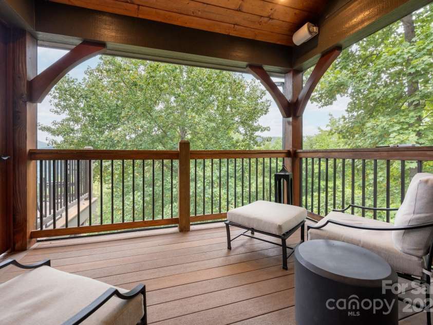 499 Warbler Lane, Black Mountain, NC 28711.  MLS# CAR4230547, YatesRealty ID 2045. Private Oasis