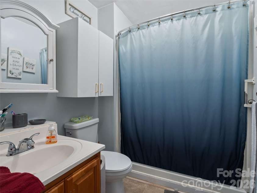 1121 Canton Road, Canton, NC 28716.  MLS# CAR4378271, YatesRealty ID 20450. 