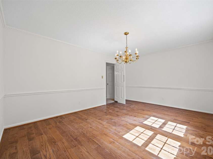 428 Guilford Road, Rock Hill, SC 29732.  MLS# CAR4362344, YatesRealty ID 20451. 