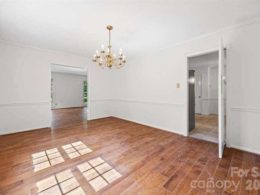 428 Guilford Road, Rock Hill, SC 29732.  MLS# CAR4362344, YatesRealty ID 20451. 