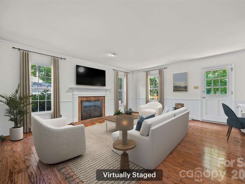 428 Guilford Road, Rock Hill, SC 29732.  MLS# CAR4362344, YatesRealty ID 20451. 