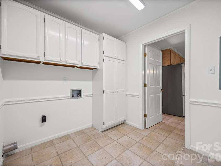 428 Guilford Road, Rock Hill, SC 29732.  MLS# CAR4362344, YatesRealty ID 20451. 