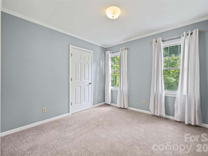 428 Guilford Road, Rock Hill, SC 29732.  MLS# CAR4362344, YatesRealty ID 20451. 