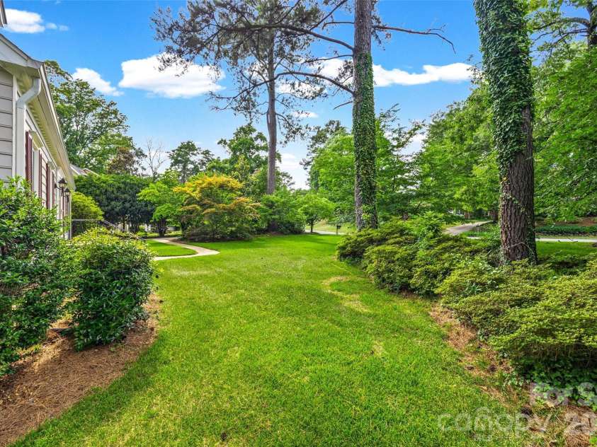 428 Guilford Road, Rock Hill, SC 29732.  MLS# CAR4362344, YatesRealty ID 20451. 