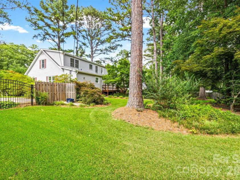 428 Guilford Road, Rock Hill, SC 29732.  MLS# CAR4362344, YatesRealty ID 20451. 