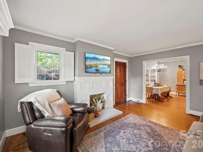 1206 South Point Road, Belmont, NC 28012.  MLS# CAR4373430, YatesRealty ID 20452. 