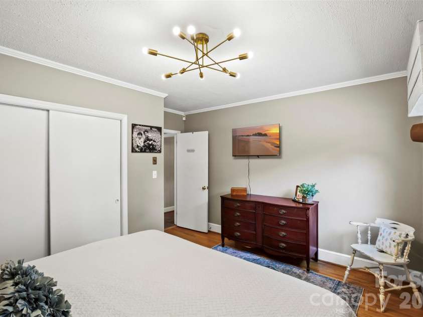 1206 South Point Road, Belmont, NC 28012.  MLS# CAR4373430, YatesRealty ID 20452. 