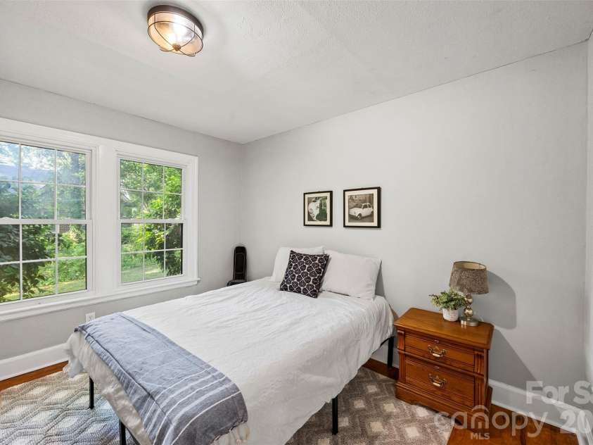 1206 South Point Road, Belmont, NC 28012.  MLS# CAR4373430, YatesRealty ID 20452. 