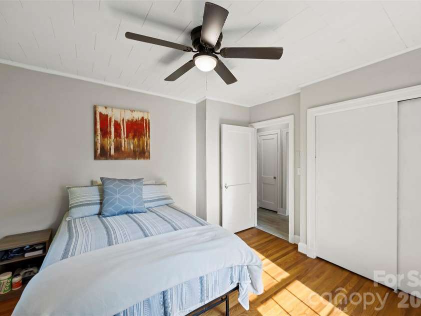 1206 South Point Road, Belmont, NC 28012.  MLS# CAR4373430, YatesRealty ID 20452. 
