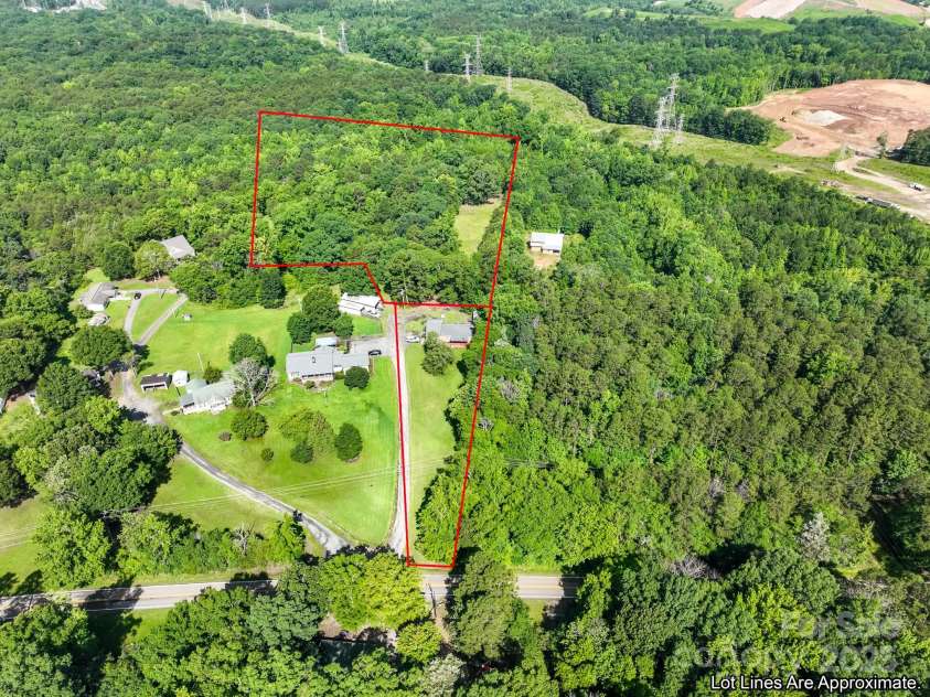 12143 Asbury Chapel Road, Huntersville, NC 28078.  MLS# CAR4270070, YatesRealty ID 20452. 