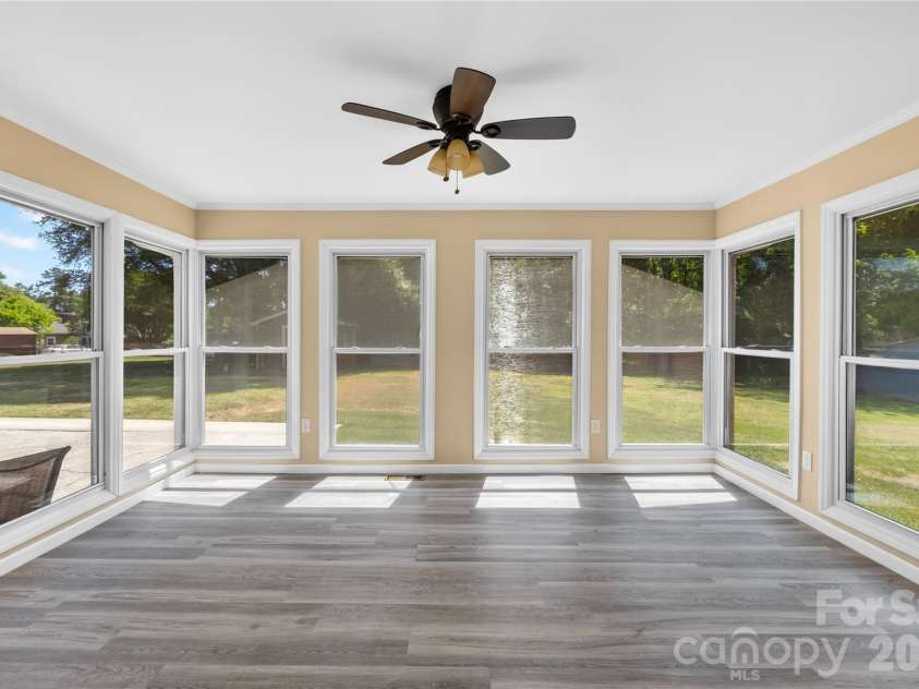 607 Wren Road, Gastonia, NC 28056.  MLS# CAR4374464, YatesRealty ID 20453. 