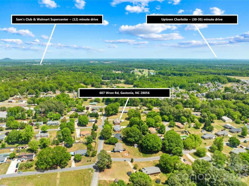 607 Wren Road, Gastonia, NC 28056.  MLS# CAR4374464, YatesRealty ID 20453. 