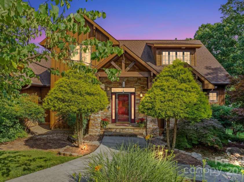 2084 Sierra Trace Road, Denton, NC 27239.  MLS# CAR4269113, YatesRealty ID 20454. 