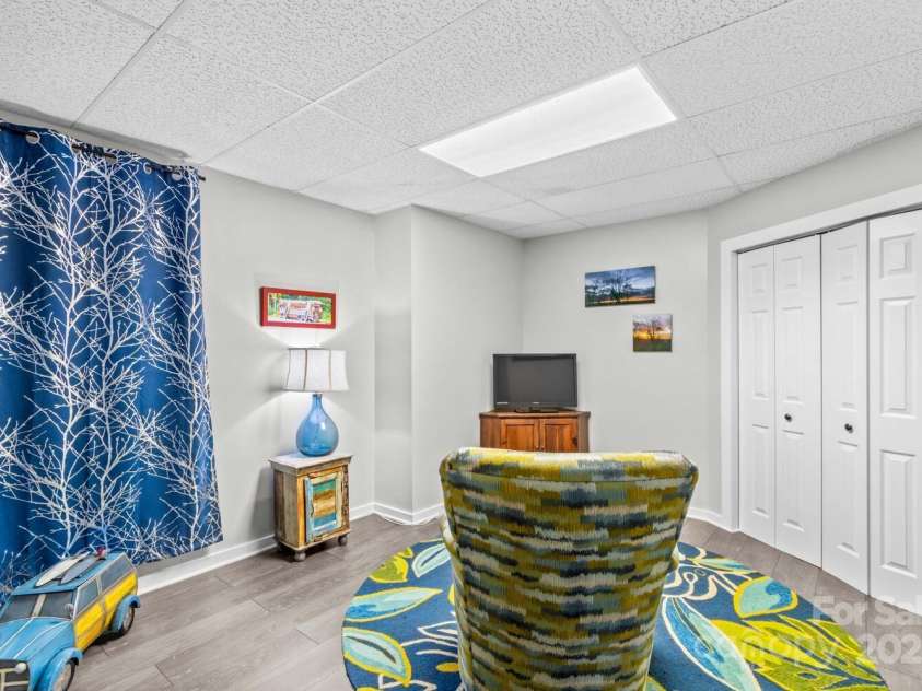 2084 Sierra Trace Road, Denton, NC 27239.  MLS# CAR4269113, YatesRealty ID 20454. 