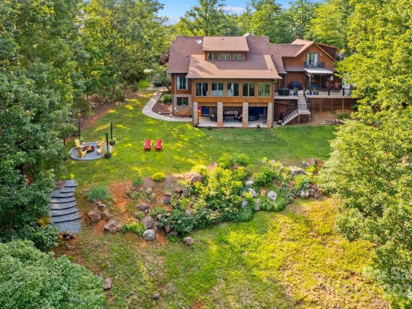 2084 Sierra Trace Road, Denton, NC 27239.  MLS# CAR4269113, YatesRealty ID 20454. 