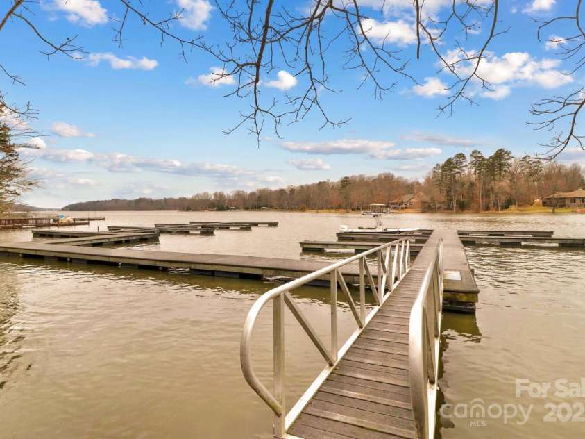 2084 Sierra Trace Road, Denton, NC 27239.  MLS# CAR4269113, YatesRealty ID 20454. 