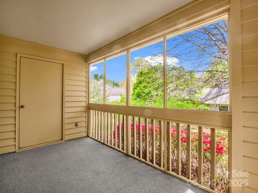 3101 Saint Augustine Place, Asheville, NC 28805.  MLS# CAR4260431, YatesRealty ID 20455. Imagine how cute your porch can be!