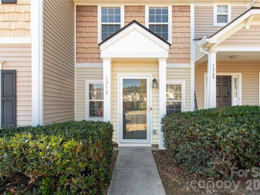 1272 Liberty Bell Court, Rock Hill, SC 29732.  MLS# CAR4352624, YatesRealty ID 20456. 