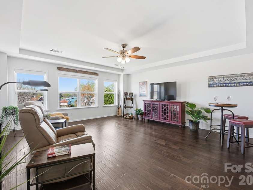 108 Heron Cove Loop, Mooresville, NC 28117.  MLS# CAR4357384, YatesRealty ID 20457. 