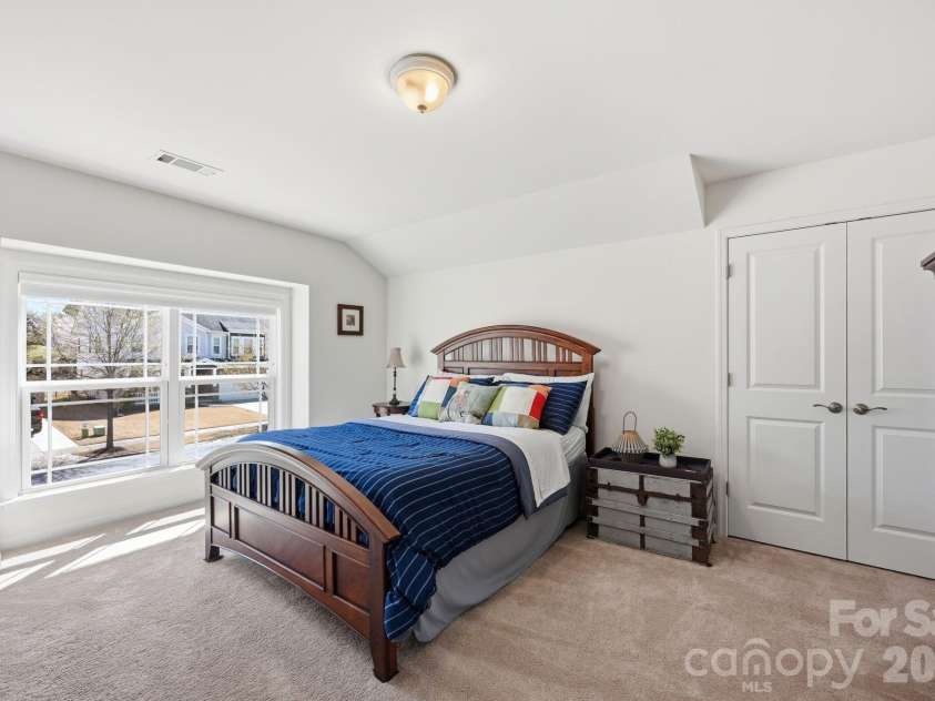 108 Heron Cove Loop, Mooresville, NC 28117.  MLS# CAR4357384, YatesRealty ID 20457. 