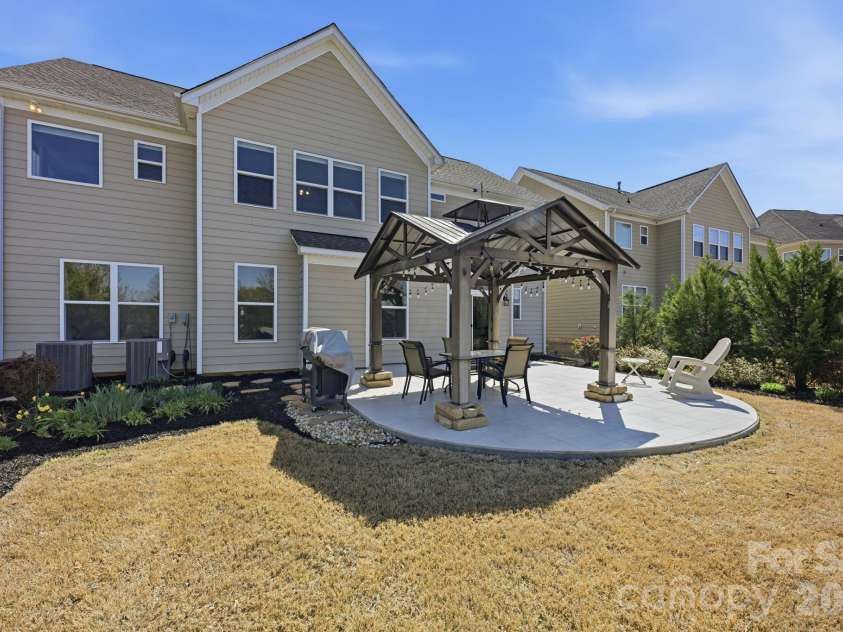 108 Heron Cove Loop, Mooresville, NC 28117.  MLS# CAR4357384, YatesRealty ID 20457. 