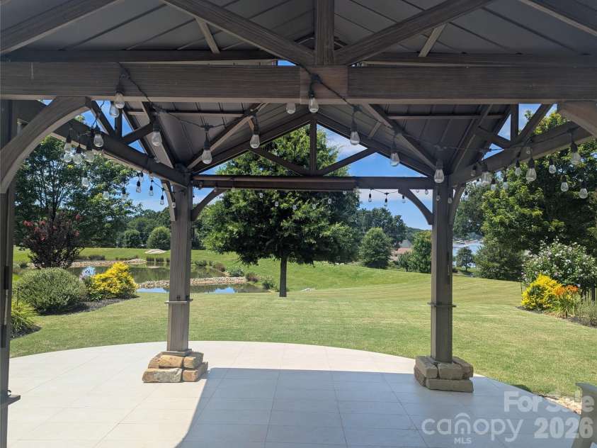 108 Heron Cove Loop, Mooresville, NC 28117.  MLS# CAR4357384, YatesRealty ID 20457. 