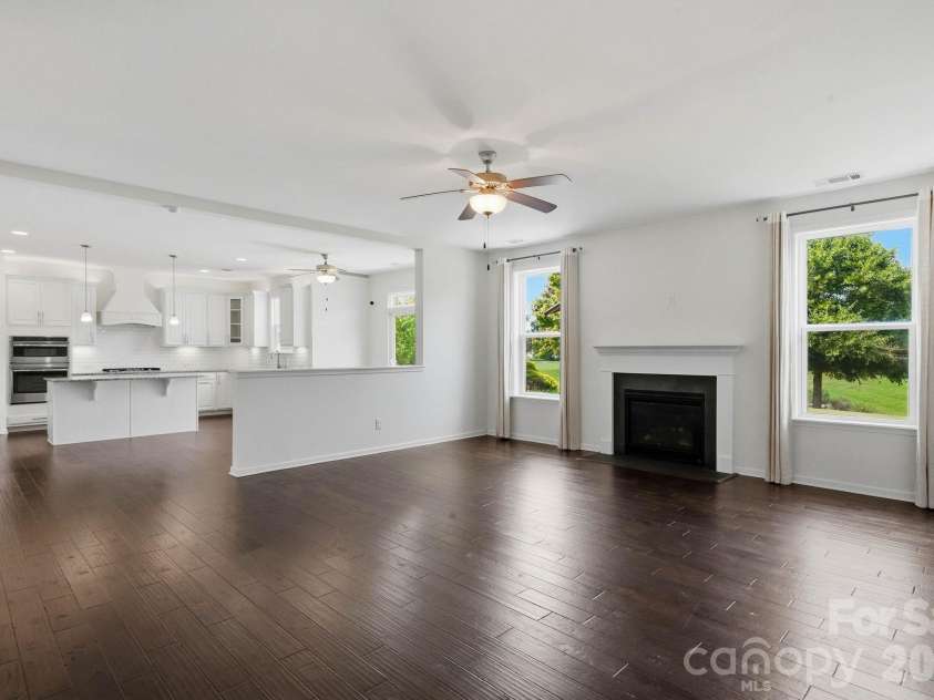 108 Heron Cove Loop, Mooresville, NC 28117.  MLS# CAR4427585, YatesRealty ID 20457. 