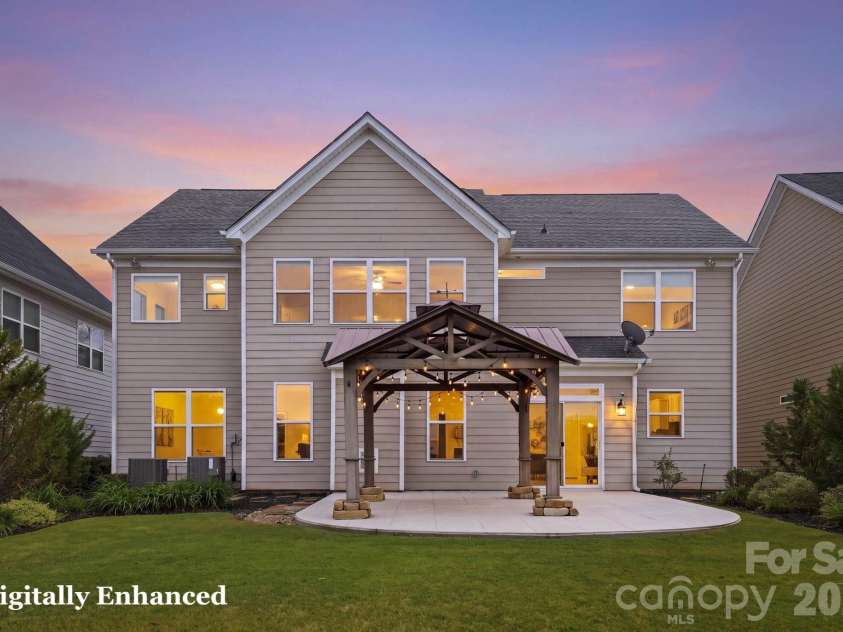 108 Heron Cove Loop, Mooresville, NC 28117.  MLS# CAR4427585, YatesRealty ID 20457. 