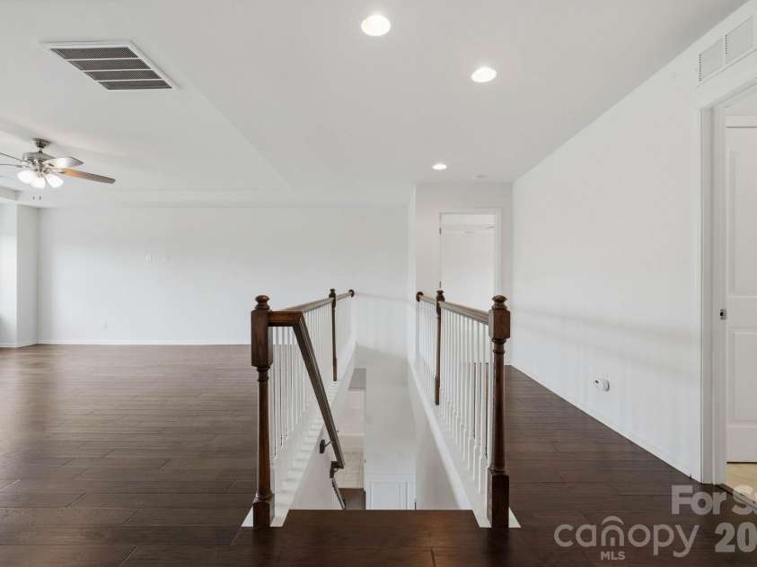 108 Heron Cove Loop, Mooresville, NC 28117.  MLS# CAR4427585, YatesRealty ID 20457. Loft/Bonus Room