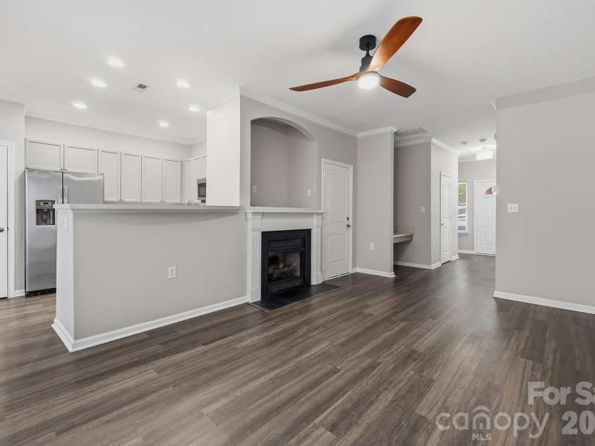 14208 Castle Abbey Lane, Charlotte, NC 28277.  MLS# CAR4351878, YatesRealty ID 20458. 